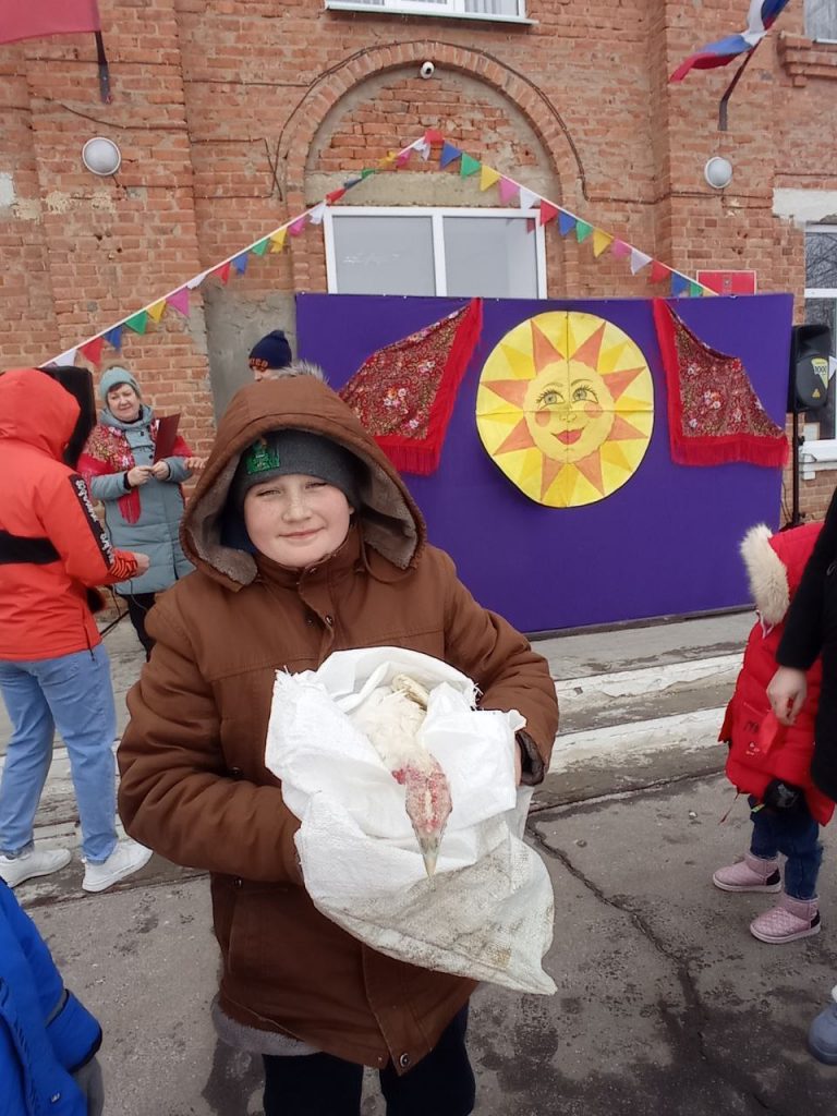 Жители и гости ст.Шумилинской проводили Зиму и встретили Весну - Искра -  новости станицы Казанской